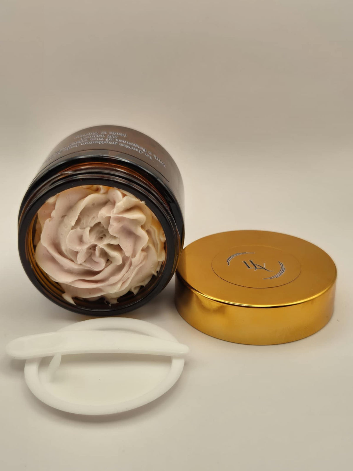 Mango Body butter Whipped with Natural Vanilla and Bourbon fragrance oil