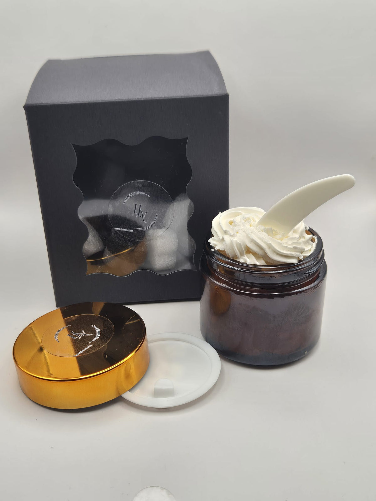 Gentlemans Body Butter, Blend with Sweet Tobacco And Rum fragrance oil